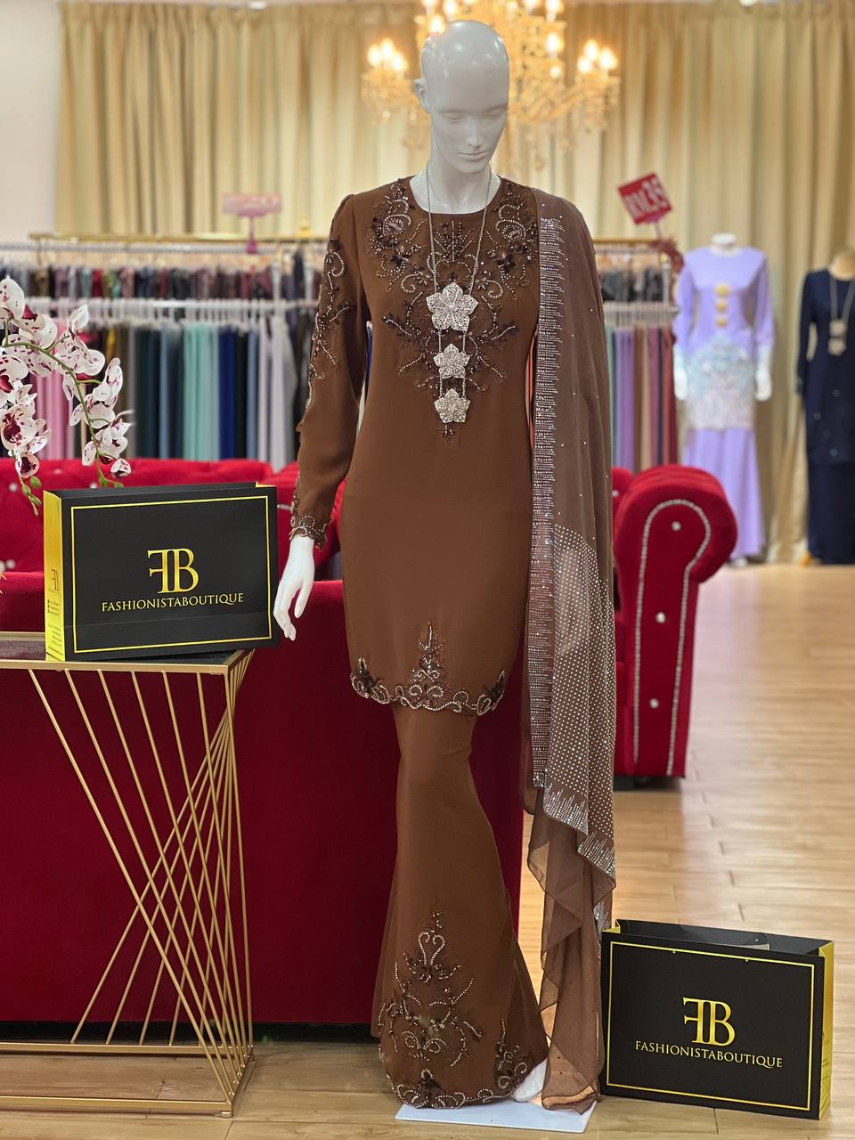 Kurung Maharani RICH BROWN