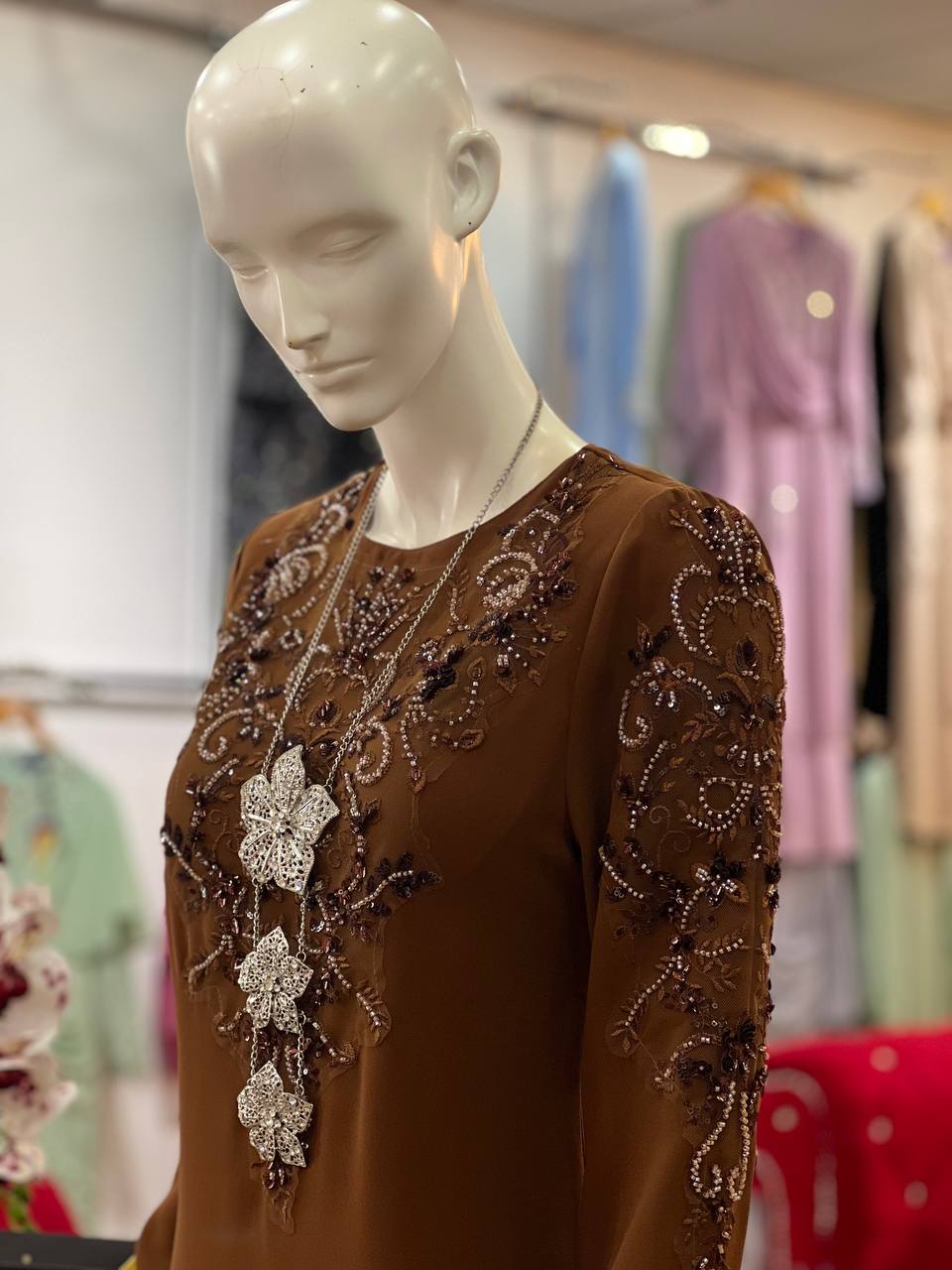 Kurung Maharani RICH BROWN - Image 5