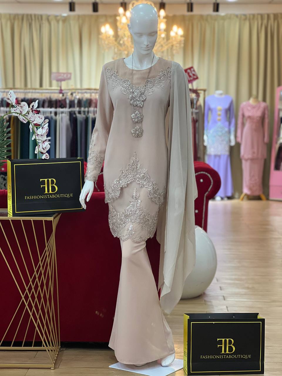 Kurung Lufara NUDE CHAMPAGNE