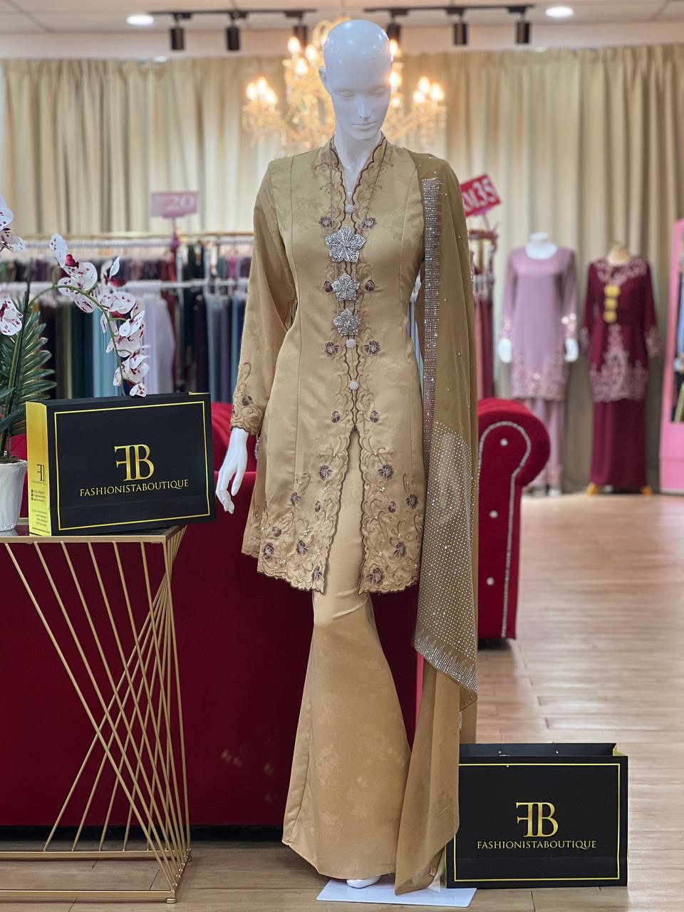 Kebaya Roselea BROWN