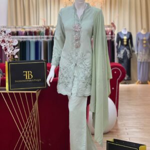 Kebaya Miranda SAGE GREEN